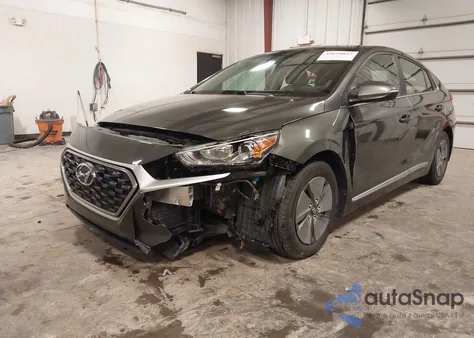 2022 Hyundai Ioniq Hybrid Se from USA, damaged, VIN KMHC75LC2NU266871